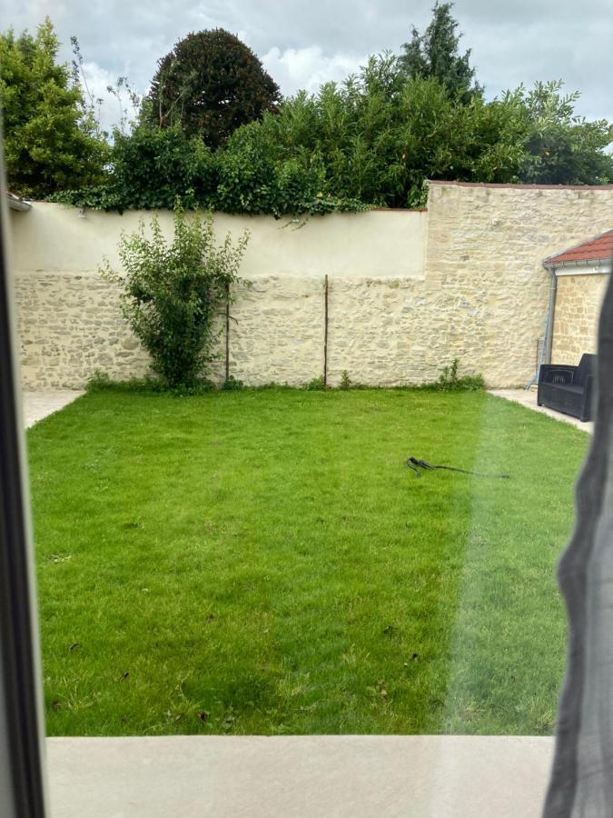 Appart'Hotel Saint Patrice Bayeux Exterior foto